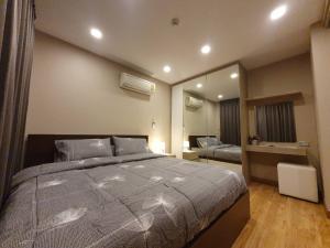 For RentCondoSukhumvit, Asoke, Thonglor : Rooms for rent very quickly. The ACE Ekamai. If interested, contact Line: 0889656914. Hurry and say hello.