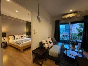 For RentCondoSukhumvit, Asoke, Thonglor : The Seed Musee, spacious, beautiful room, ready to move in.