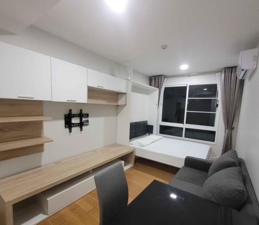 For RentCondoSilom, Saladaeng, Bangrak : 🏢𝗖𝗢𝗡𝗗𝗢𝗟𝗘𝗧𝗧𝗘 𝗟𝗜𝗚𝗛𝗧 𝗖𝗢𝗡𝗩𝗘𝗡𝗧 🛏️Beautiful room ✨There are many rooms 🌐 Good location 🛋 ️Fully furnished 📺 Complete electrical appliances (special price)