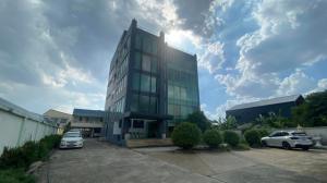 For SaleOfficeLadprao101, Happy Land, The Mall Bang Kapi : 🔥Urgent sale🔥5-story office building Soi Pho Kaew Intersection 3 Area 291 sq m. Usable area 1500+ sq m. Parking for 15 cars