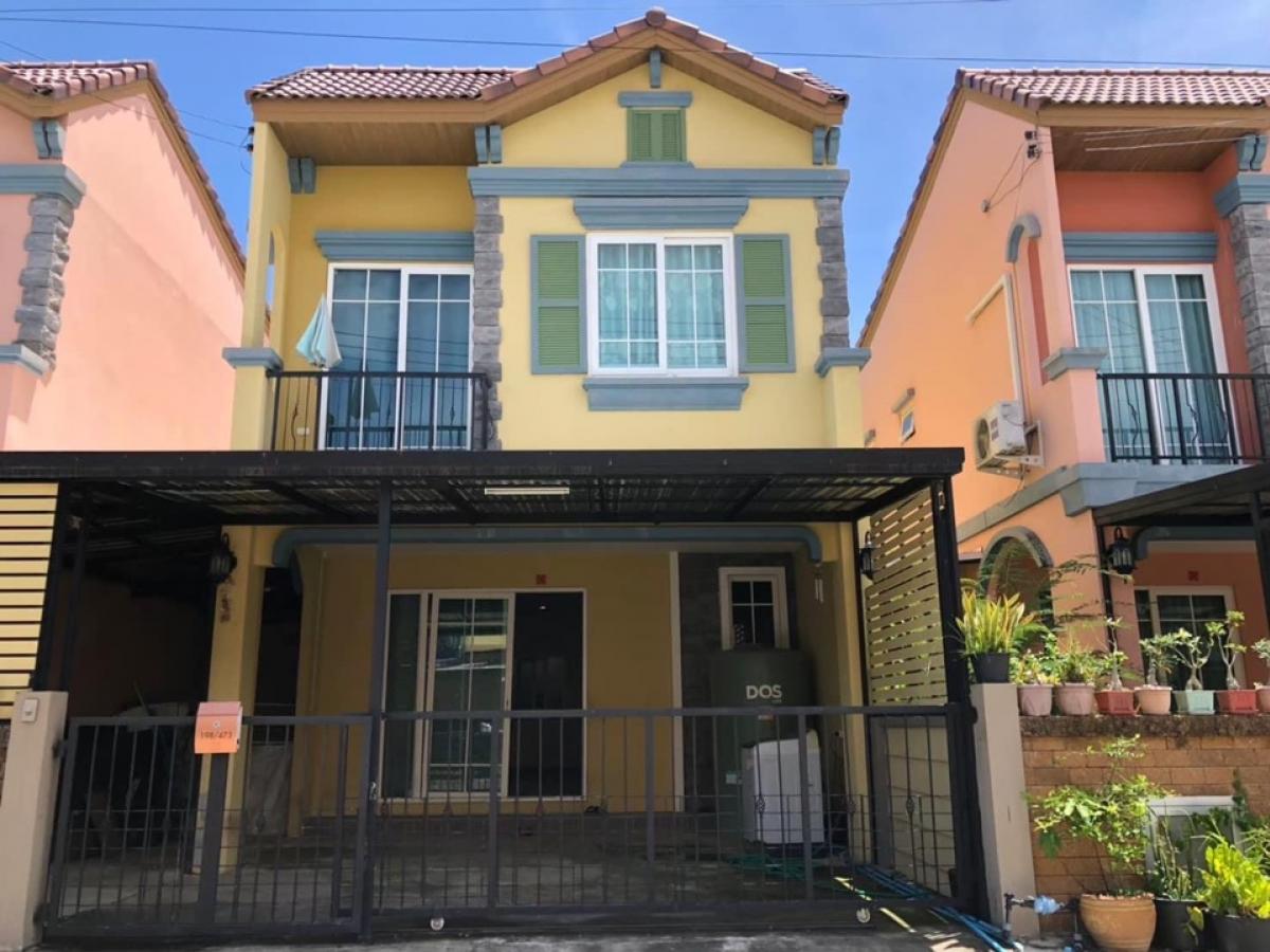 For SaleHouseSriracha Laem Chabang Ban Bueng : Townhome for sale, Chonburi, Sri Racha, large detached house, Italian style, 3 bedrooms, 2 bathrooms, 1 kitchen, 1 living room, parking for 1 car, price 2.69 million.