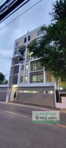 For RentHome OfficeRama9, Petchburi, RCA : #Homeoffice for rent, 6 floors with 1 elevator, parking for 3 cars. Tenants can also live on floors 4-6 in Soi Rama 9 26, next to Makham Residence Apartment on the map. Rental price 140,000 baht. /month