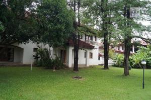 For RentHouseSamut Prakan,Samrong : House Lakeside Villa 2, Bangna Road KM 7, 5 beds, 6 baths 1Maid