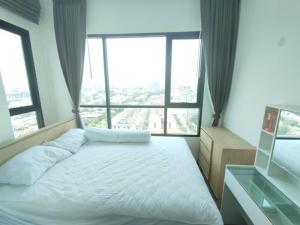 For RentCondoRamkhamhaeng, Hua Mak : KBR218 For rent, Knightsbridge Collage Ramkhamhaeng, 14th Floor, Open view, 43.2 sq m, 2 Bedroom, 1 Bathroom, 17,000 Bath. 081-904-4692