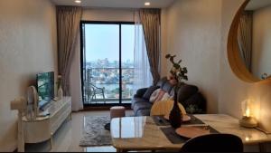 For RentCondoWongwianyai, Charoennakor : For rent, Supalai Premier Charoen Nakhon, beautiful room, high floor, fully furnished, river view, if interested contact Line @841qqlnr
