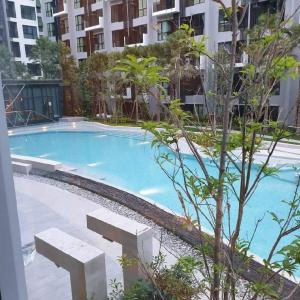 For RentCondoPathum Thani,Rangsit, Thammasat : ✅️ For rent, Cave Town Space, pool view, room wider than other rooms, area 29.51 sq m, Building A, 2nd floor, beautiful room, fully furnished.