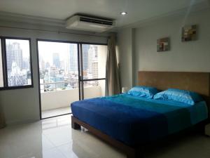 For RentCondoSukhumvit, Asoke, Thonglor : Condo for rent, fully furnished, 2 bedrooms, 1 bathroom, size 69.89 square meters, 15th floor, fully furnished, ready to move in.