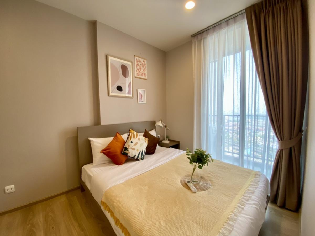 For RentCondoSukhumvit, Asoke, Thonglor : 🎯🎯OKA HAUS, beautiful room, high floor, new room, nice to live in, fully decorated. Chao Phraya River view Convenient travel, connected to Sukhumvit 36. Near Soi Thonglor If interested, reserve quickly 🥰