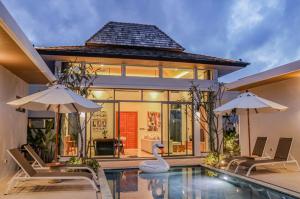 For RentHousePhuket : Villa for rent in Pasak
