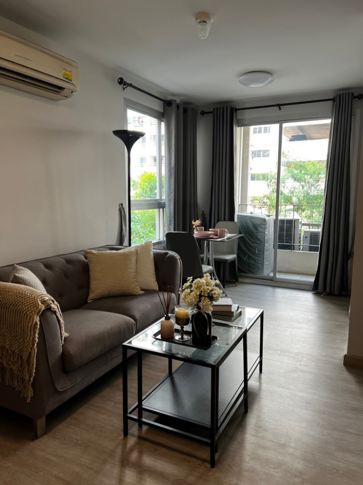 For RentCondoSukhumvit, Asoke, Thonglor : Condo for rent The Clover Thonglor18 17,000 baht 1 bedroom (corner room) 35 sq m. BTS Thonglor near Ekkamai, Sukhumvit, Asoke.