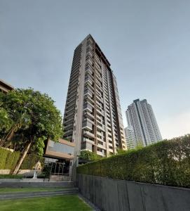 For RentCondoPattaya, Bangsaen, Chonburi : Baan plai haad Condo 2bedroom For Rent 42,000/month
