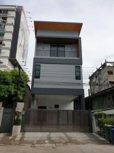 For SaleHouseRama3 (Riverside),Satupadit : For sale: 3-story house with land, new house, 4 years old, near Central, Rama 3 Road.