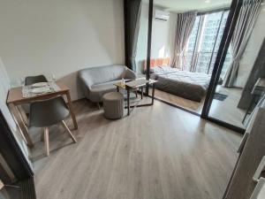 For SaleCondoVipawadee, Don Mueang, Lak Si : For sale with tenant, Condo The Base Saphan Mai, 34 sq m., 1 bedroom, next to BTS Sai Yut, easy to rent. The best in this area