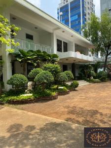 For RentHouseSukhumvit, Asoke, Thonglor : Single house for rent With 1 rai of land, swimming pool, suitable for a restaurant or luxury spa, Thonglor 5.