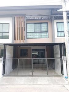 For RentTownhousePattanakan, Srinakarin : HR1588 2-story townhome for rent, Premium Time Home Project, Suan Luang Rama 9, near Suan Luang Rama 9, convenient travel. 2-story townhome for rent, Premium Time Home Project, Suan Luang Rama 9, near Suan Luang Rama 9, travel. convenient