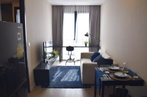 For RentCondoSukhumvit, Asoke, Thonglor : FOR RENT>> Ashton Asoke>> 16th floor, room size 30.5 sq m, fully furnished, ready to move in, convenient travel, near BTS/MRT Asoke #LV-MO283