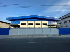 For RentWarehouseSamut Prakan,Samrong : Factory, warehouse for rent with 2-story office, purple area. Supports requesting a R.N.4 license. Can support machine weight of 2 tons.