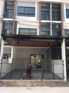 For RentTownhouseVipawadee, Don Mueang, Lak Si : #For rent / sale Patio Vibhavadi-Songprapa, 3-story townhome, new style, Modern style #Fully furnished, 5 air conditioners, 4 bedrooms, 3 bathrooms, selling for 4.1 million, rent 25,000 baht/month #Near the Red Line Bang Sue Rangsit