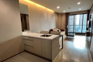 For RentCondoSathorn, Narathiwat : Code C20221201394..........The Address Sathorn for rent, 1 bedroom, 1 bathroom, high floor, furnished, ready to move in
