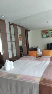 For RentCondoRatchathewi,Phayathai : DSRI101 for rent, The Address Siam-Ratchathewi, 16th floor, city view, 45 sq m., 1 bedroom, 1 bathroom, 19,000 baht. 091-942-6249