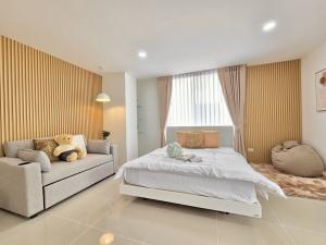 For SaleCondoRatchadapisek, Huaikwang, Suttisan : 🏘️ Ready for you to experience. living and resting With complete amenities, dont miss 