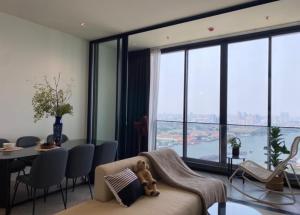 For RentCondoWongwianyai, Charoennakor : 👑 Chapter Charoennakhon – Riverside 👑 2 bedrooms, 2 bathrooms New room, never rented out, 28th floor, view of the Chao Phraya River. There is furniture and electrical appliances ready to move in.