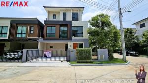 For SaleHouseEakachai, Bang Bon : House for sale, Ninya Kanlapaphruek, 3 floors, 41 sq m, new house, never lived in, CPN project, near the expressway, Sathorn Road, convenient to travel, corner house, good value from the purchase, selling for 11.6 million baht.