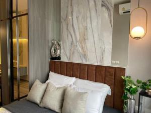 For RentCondoOnnut, Udomsuk : Special price 18,999/ month for rent Knightsbridge Prime Onnut 1 bedroom