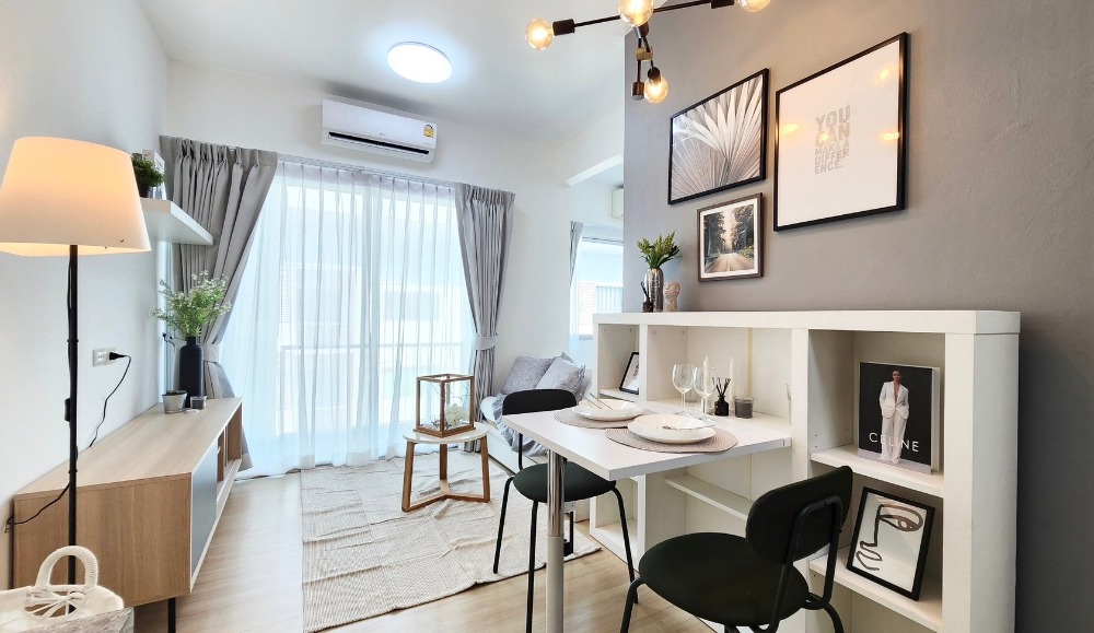 For SaleCondoOnnut, Udomsuk : A Space Sukhumvit 𝟕𝟕 | #Buying is worth more than renting. Light installments 𝟔,𝒙𝒙𝒙 baht* | Big room, high floor, fully furnished, swimming pool view | Near BTS Green-Yellow | Salary 8,000,000 baht. Can get a loan. Talk quickly. There's only one room