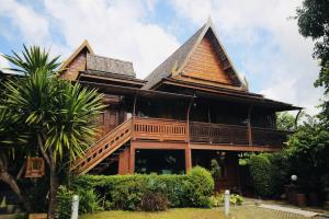For SaleHouseKrabi : Thai style wooden house for sale with land Cheap price, Mueang District, Krabi Province