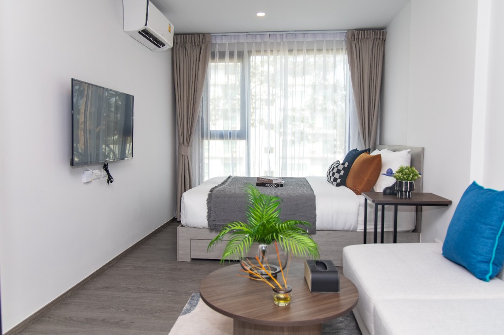For RentCondoSriracha Laem Chabang Ban Bueng : New condo for rent, opposite Kasetsart University, Sriracha, next to Sukhumvit main road ⭐1 bedroom, 1 bathroom, size 24 sq m.,Smart Kitchen, rent for 7,500 baht per month.