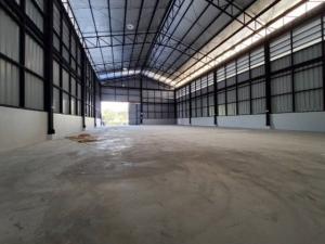 For RentWarehousePhutthamonthon, Salaya : For Rent: Warehouse + office for rent, Phutthamonthon Sai 4 / Area 340 square meters / Big car, trailer, easy to get in and out, suitable for storing products, Online business, Stock products, Others
