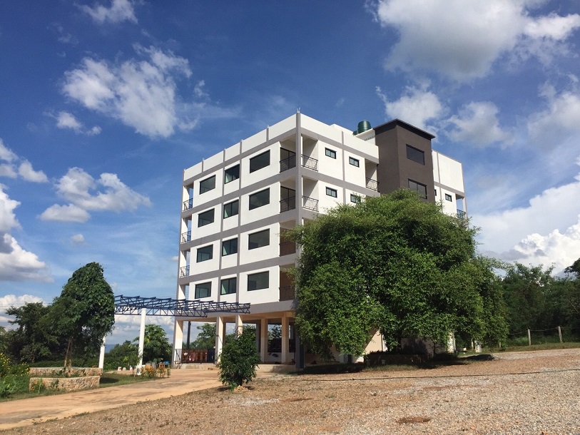 For SaleBusinesses for salePak Chong KhaoYai : Newly built hotel for sale in Khao Chong, Khao Yai, with 7 floors, 787 sq m., near Khao Khaen intersection.