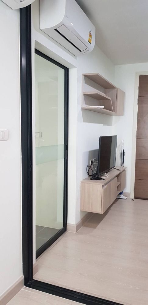 For RentCondoOnnut, Udomsuk : For rent: The Niche Mono Sukhumvit 50 (The Niche Mono Sukhumvit 50). Interested in details? You can make an appointment to see the room. #Add Line and respond very quickly. You can add Line. Line ID: @780usfzn (with @ as well)