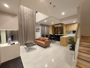 For SaleCondoRama9, Petchburi, RCA : 📢 (For rent & For sale ) VILLA Asoke Duplex room - 1 bedroom, 1 bathroom with bathtub - 80 sq m. with balcony.
