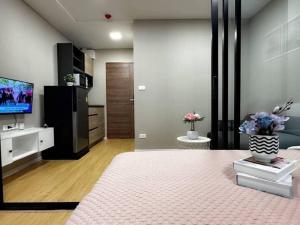 For RentCondoOnnut, Udomsuk : IDMX110 Condo for rent Ideo Mix Sukhumvit 103, 18th floor Building A City view 30.5 sq.m. 1 bedroom 1 bathroom 14,000 Baht 095-392-5645
