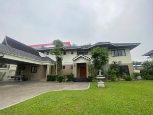 For RentHouseOnnut, Udomsuk : House with Private Pool, 5 Bedroom for Rent Pridipanomyong