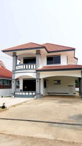 For RentHouseChiang Mai : A house for rent good location near by 5 min to HomePro Sansai, No.5H445