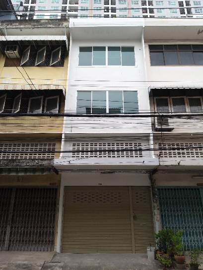 For SaleShophouseOnnut, Udomsuk : [Urgent sale] Commercial building, 3 and a half floors, Sukhumvit 101 (Punnawithi 7), near the BTS 300 meters (with tenant)