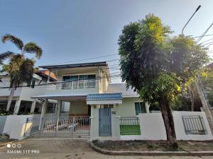 For RentHouseRama5, Ratchapruek, Bangkruai : HR1591 2-story detached house for rent, Sammakorn Village, Rama 5, near Denla Rama 5 School, convenient travel.