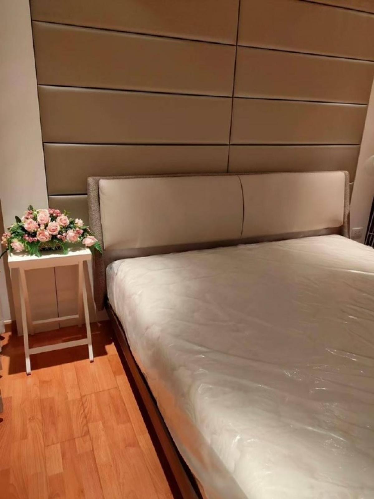 For SaleCondoThaphra, Talat Phlu, Wutthakat : ❗️ Selling at a loss, with free transfer, room ready to move in, The President Sathorn-Ratchapruek 1. Next to Bts Bang Wa, interchange MRT, 2 bedrooms, 1 bathroom ❗️ Brand new room. The owner has never rented it out.