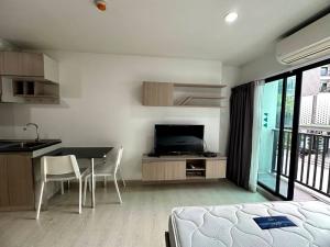 For RentCondoOnnut, Udomsuk : Condo for rent, Niche Mono Sukhumvit 50, fully furnished condo, ready to move in, near BTS On Nut!!