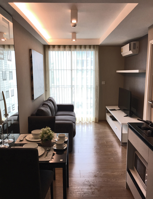For RentCondoSukhumvit, Asoke, Thonglor : Maestro 39 Residences (For Rent) 📍:Location 1.1km. to BTS Phrom Phong :Fully Furnished (Pet Friendly)
