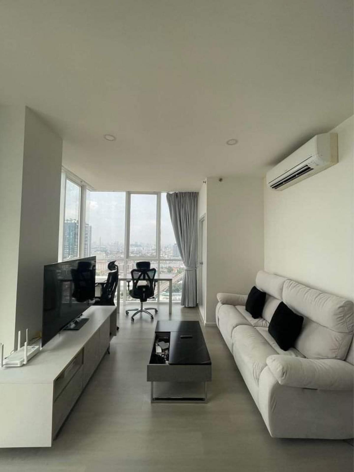 For SaleCondoPinklao, Charansanitwong : For sale: De LAPIS Charan 81 -- De LAPIS Charan 81, 2 bedrooms, 2 bathrooms, high floor, open view, best price.