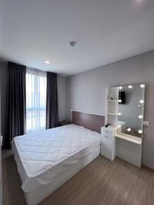 For RentCondoOnnut, Udomsuk : For rent: The Tree On Nut Station, nice room, 7th floor, city view.