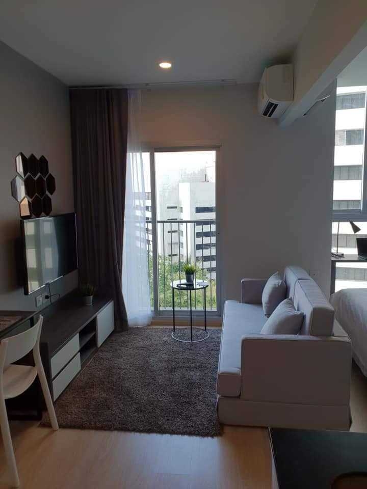 For RentCondoRatchadapisek, Huaikwang, Suttisan : ⭐Hot Deal⭐Noble Revolve Ratchada 2, beautiful room, good price, goes very quickly.