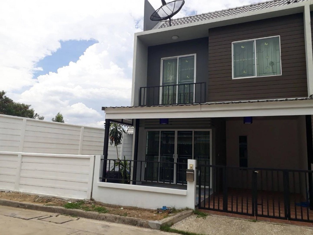 For RentTownhouseSamut Prakan,Samrong : ⚡ For rent, 2-story townhome, Color Leisure, Phase 5, size 32 sq m. ⚡