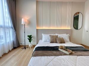 For SaleCondoLadprao, Central Ladprao : ✨🏢Condo for sale Life @ Phahon 18 (Life @phahon18), newly decorated room, free, fully furnished, ready to move in, near BTS Green Line, Chatuchak Saphan Khwai Station.