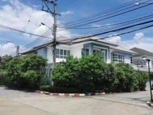 For SaleHouseNawamin, Ramindra : 2-storey detached house for sale, corner house, Bangkok Boulevard Ramintra Village 3 (Bangkok Boulevard Ramintra)