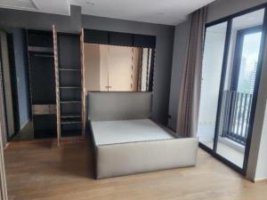 For SaleCondoSiam Paragon ,Chulalongkorn,Samyan : Room for sale, Ashton Chula-Silom, beautiful room, 90% new, best price in the building, Lumpini Park view, 1 bedroom, 32.5 sq m, built-in furniture, good room location. The wind can pass through all the time. Selling at a loss, only 6,990,000 baht includi